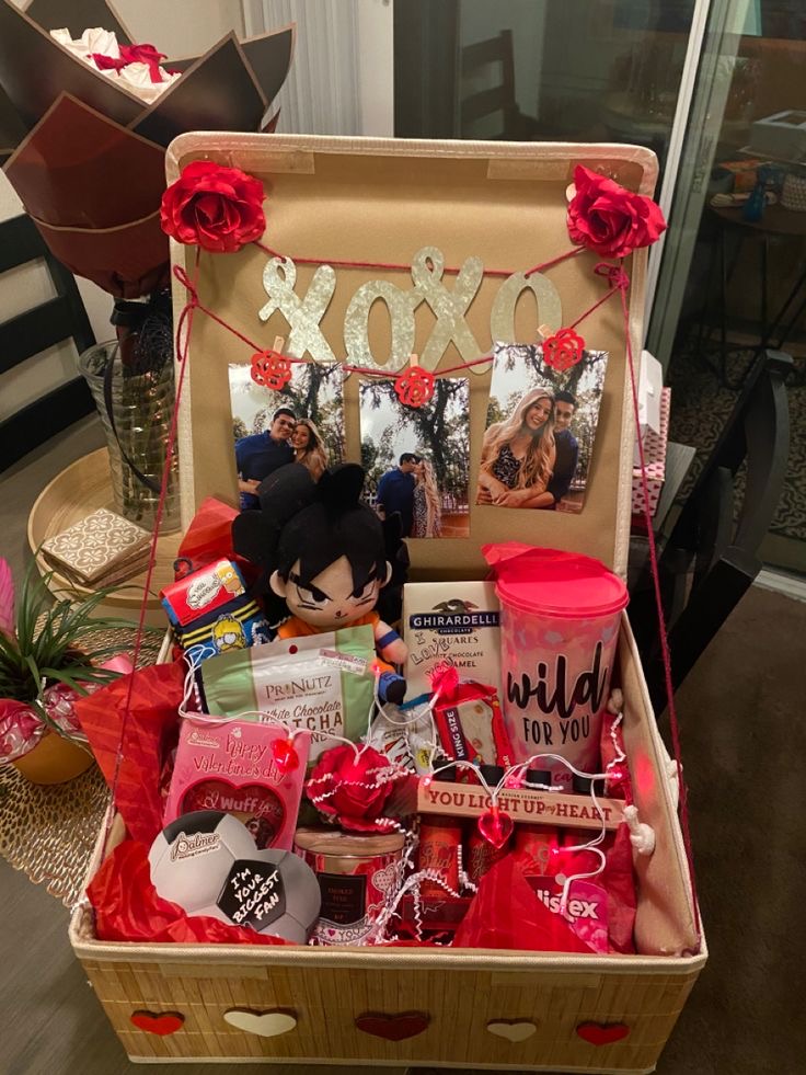 VALENTINES GIFT BASKETS